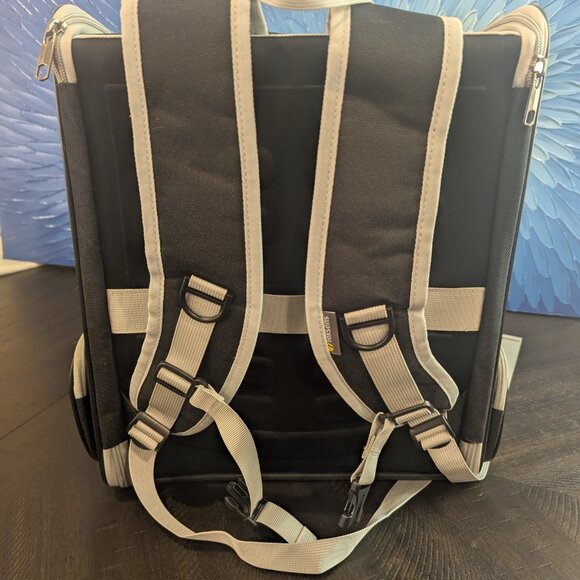 Texsens Innovative Traveler Bubble Backpack Pet Carrier - Picture 3 of 4